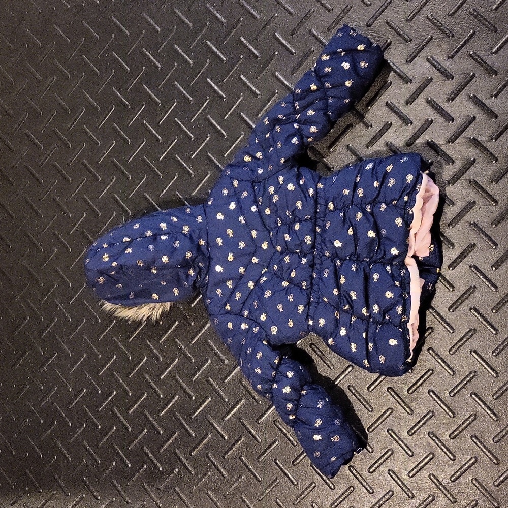 Winter Jacket - Picture 2 of 4